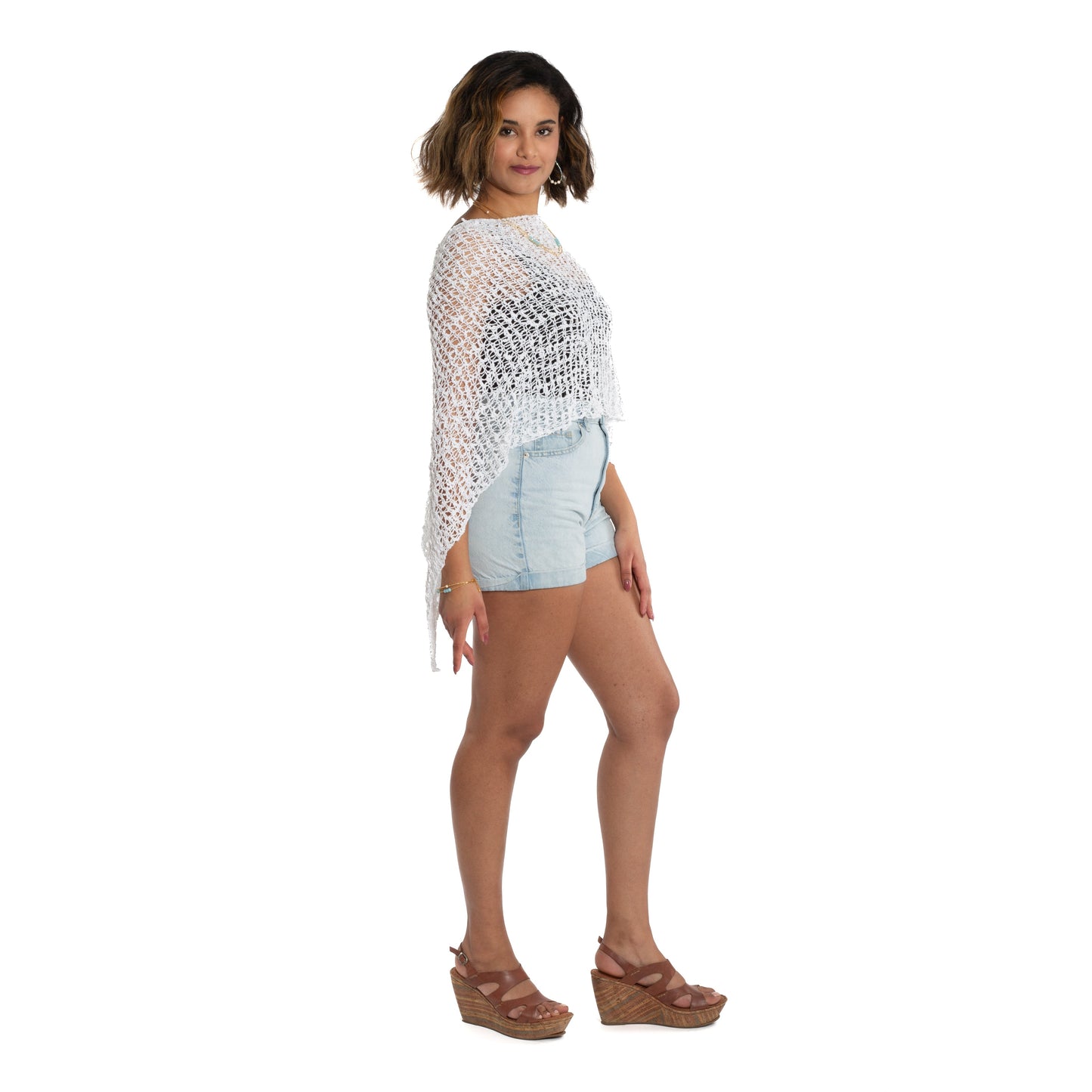 Short Popcorn Knit Poncho - White