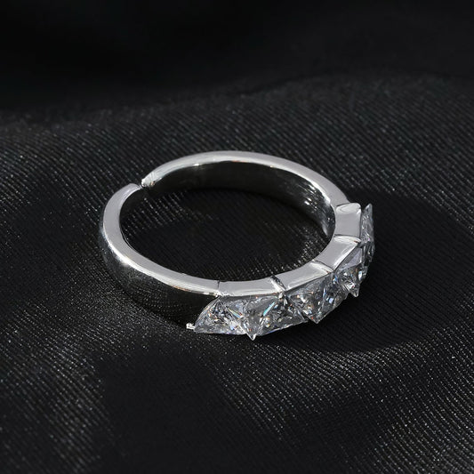 Style ALLY Or blanc (tonalité argentée) : Bague sertie de zircones cubiques