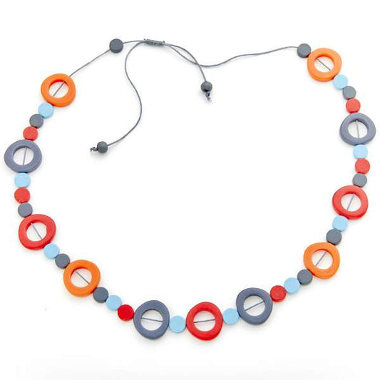 Long collier créateur perles résine et rondelles