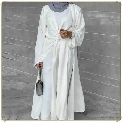 Ensemble deux-pièces uni arabe perlé pour femme