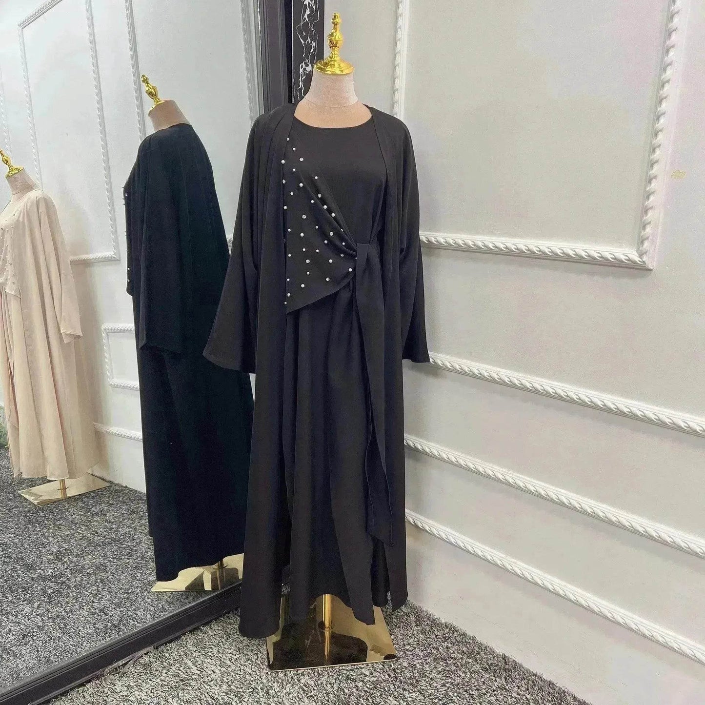 Ensemble deux-pièces uni arabe perlé pour femme