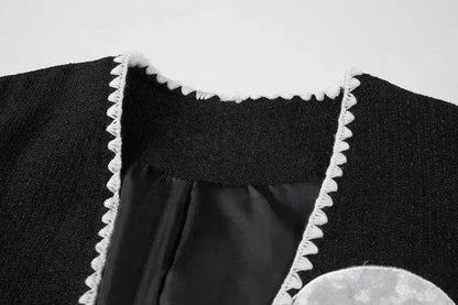 Black And White Splicing Velvet V-neck Overlapping Coat Color Contrast Skirt Suit
