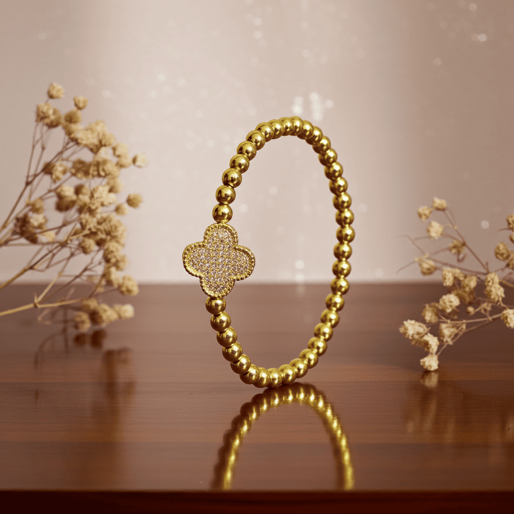 Clover leaf slip-on beaded bracelet