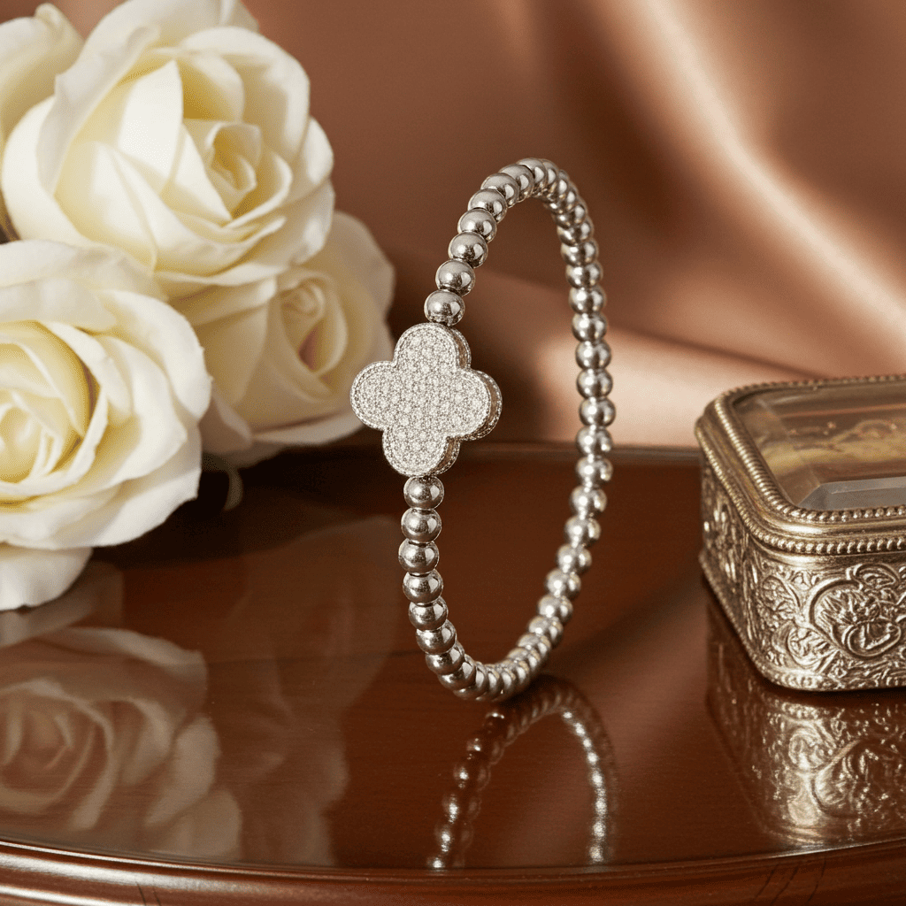 Clover leaf slip-on beaded bracelet