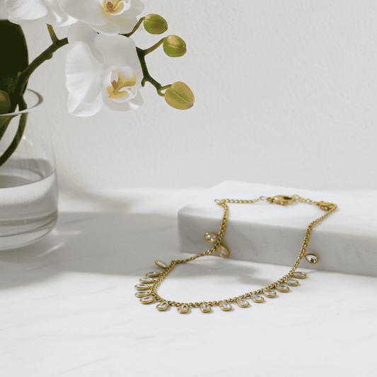 Cubic Zirconia Necklace 18k Gold