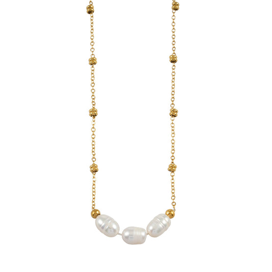 DAMINNA Gold : Collier chaîne perlée délicate avec trio de perles d'eau douce