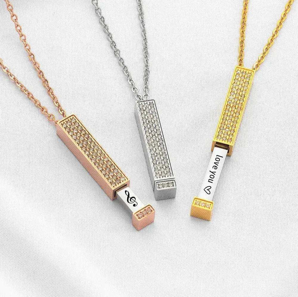 Collier de poupée diamant gravé à faire soi-même