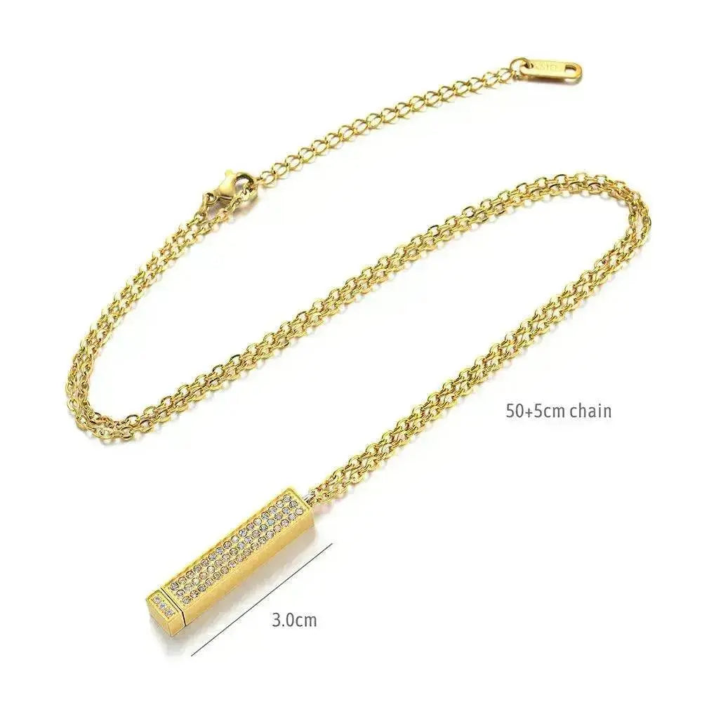 Collier de poupée diamant gravé à faire soi-même