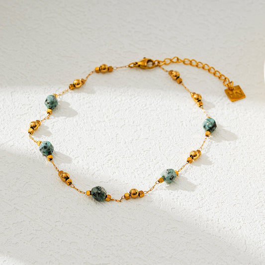 GIROC : Cheville de pied maillon-chaîne, perles dorées et pierres naturelles de turquoise africaine