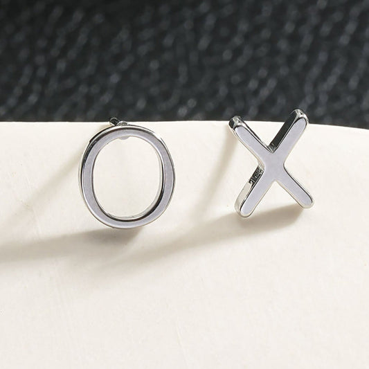 OX Argent (Or blanc) : Boucles d'oreilles clous Baisers, Câlins et Éclat