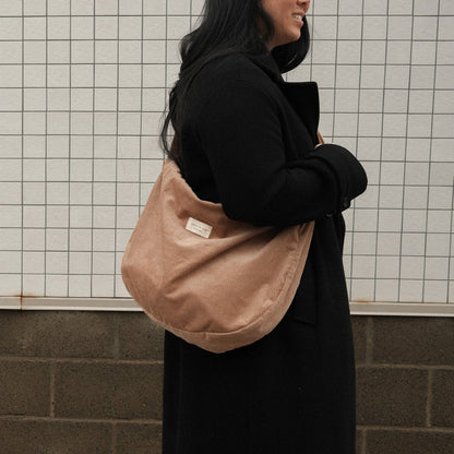 Sac Croissant en Corduroy - Bandoulière Ajustable & Fermeture Éclair
