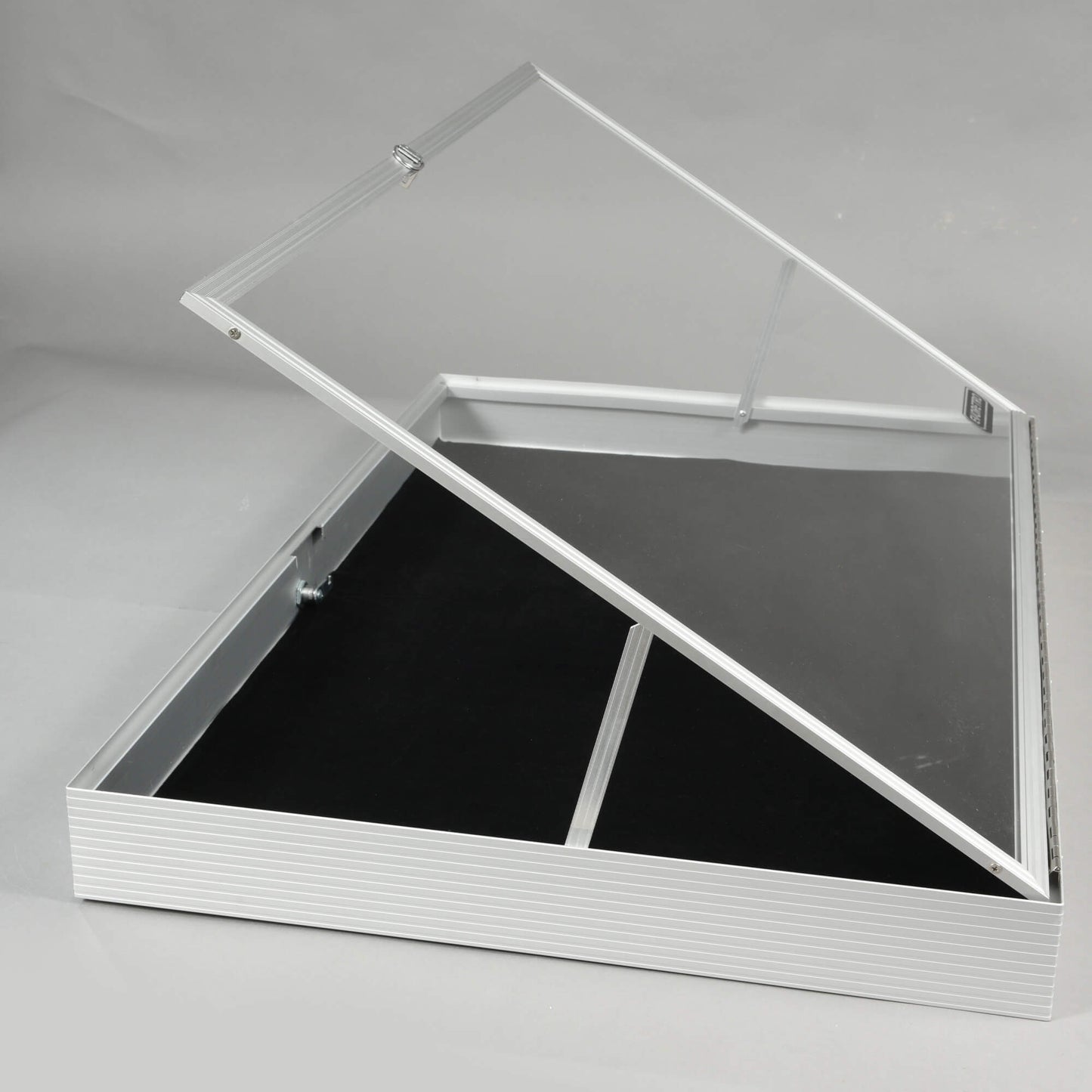 EVORETRO Lockable Aluminum Display Case 36 x 24 x 4" Silver– Secure Showcase for Collectibles