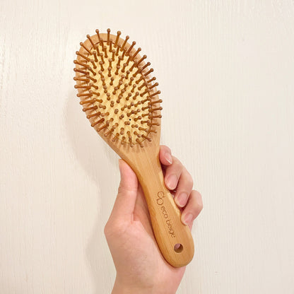 Brosse à cheveux en bambou rembourrée - Mini Ovale