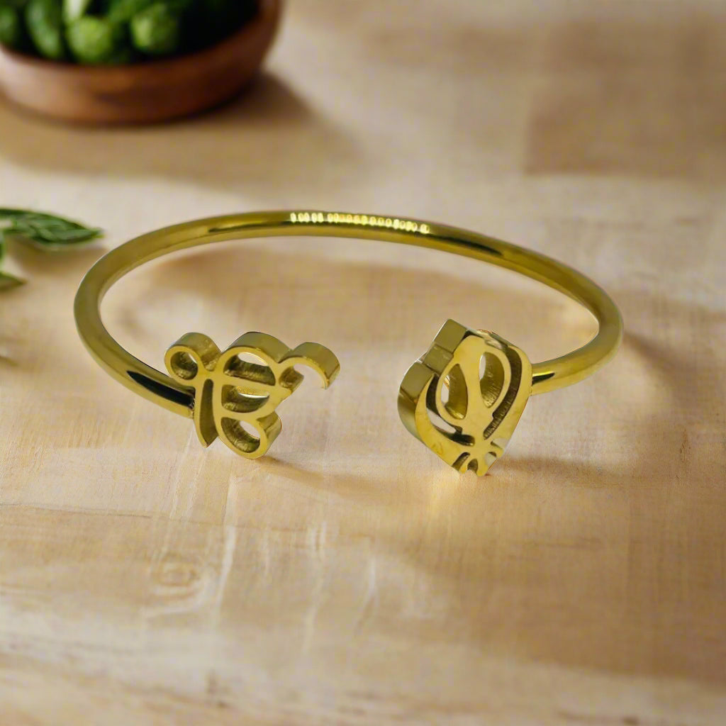 18K Gold Plated Ik Onkar Khanda Bangle