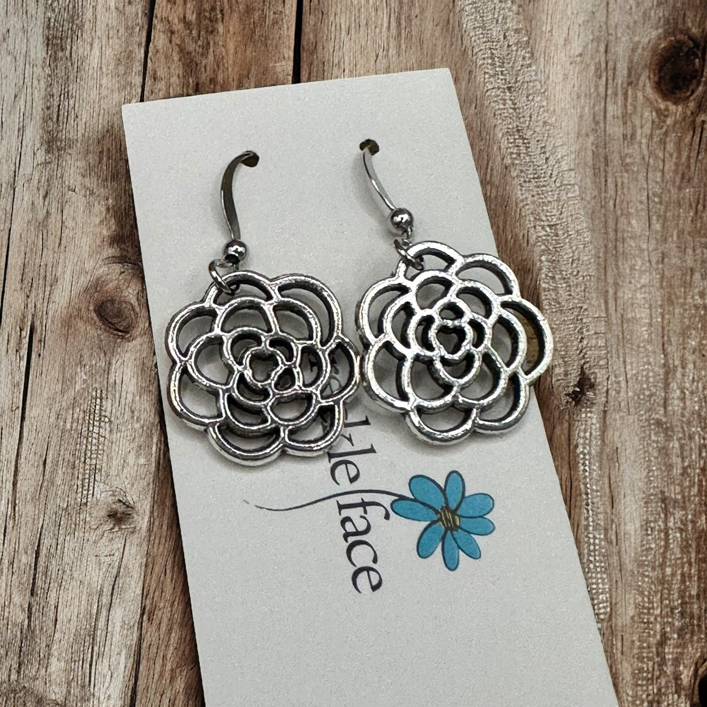 Boucles d'oreilles fleur rose