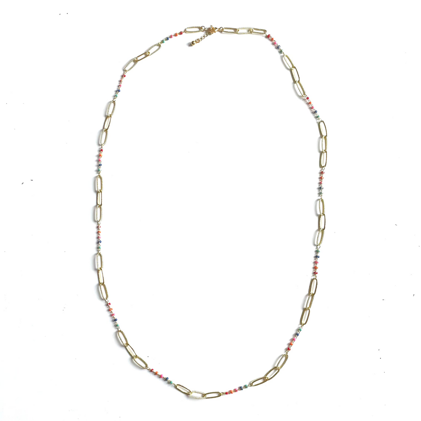 Long collier maillons avec émail