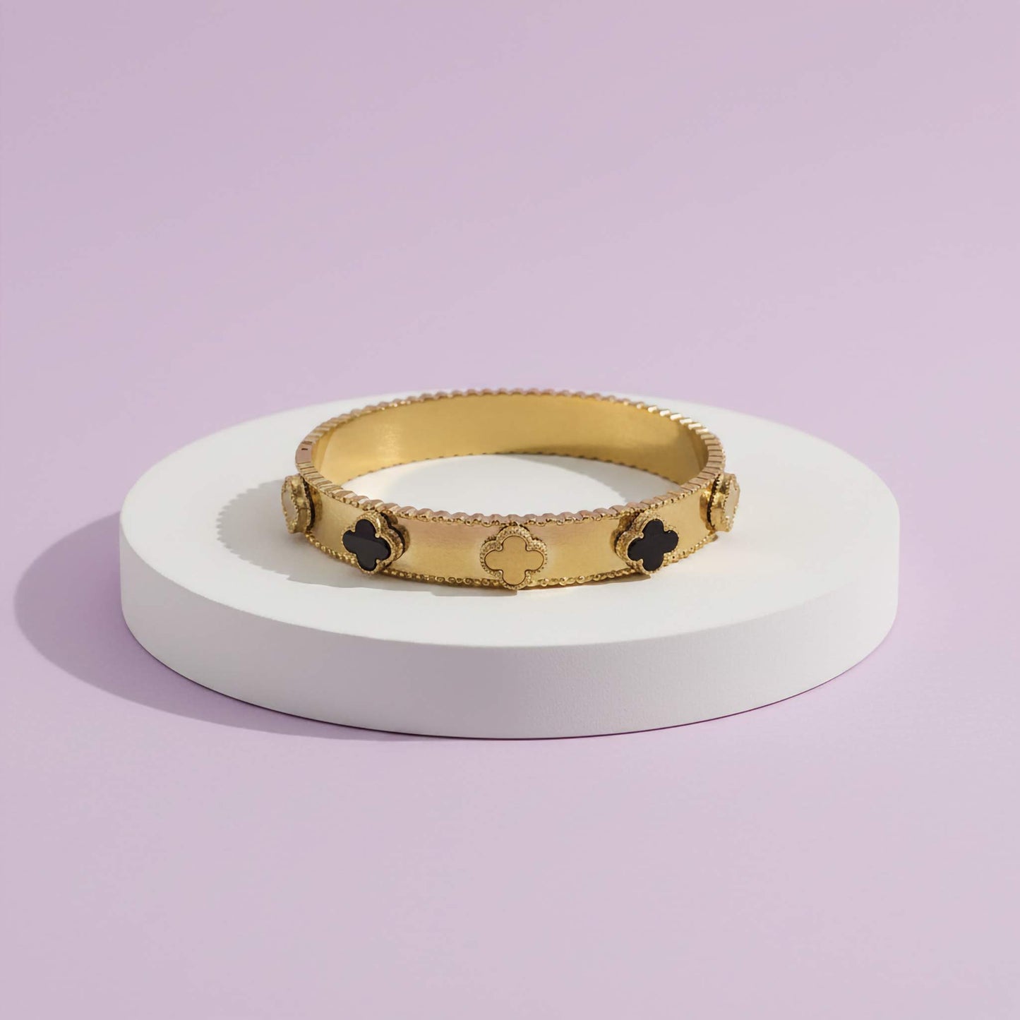 Golden Clover Harmony Bangle | 18k gold plated