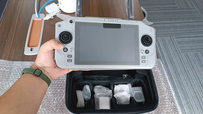 SKYDROID G20 Dual-Band HD Remote Control FPV Drones Long-Distance Image Transmission Compatible with Others Plastic Model