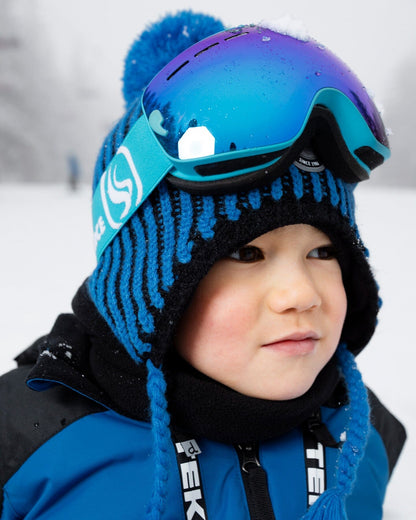 Winter Peruvian Knit Hat With Pompom And Lining Black And Blue