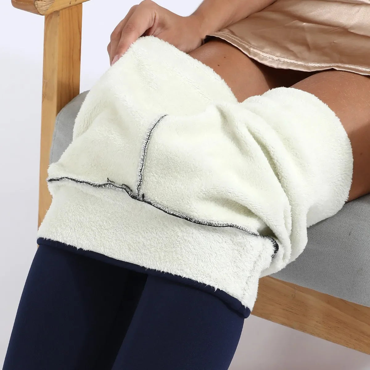 3XL chaud hiver épais Leggings femmes laine polaire femmes vêtements agneau cachemire velours pantalon élasticité S-3XL