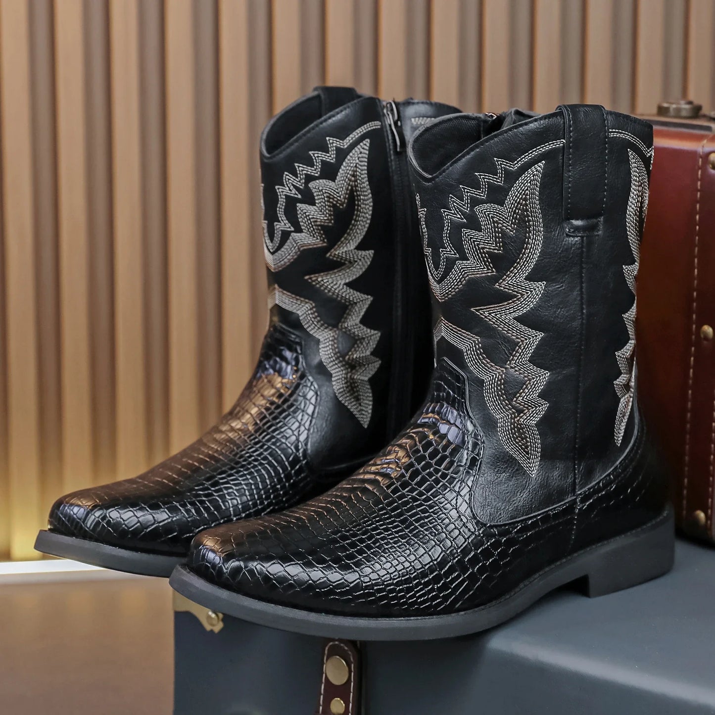 Embroidered Leather Western Cowboy Boots Women's Round Toe Chunky Heel Matching Mid Calf Boots Vintage Black Knight Boots