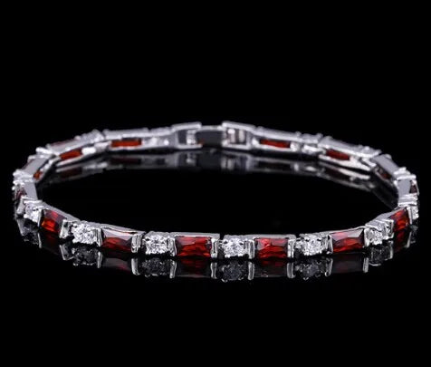 CWWZircons – bracelet de Tennis en cristal autrichien pour femme, breloque CZ, rouge, vert, bleu, cadeau de noël et de nouvel an, CB087