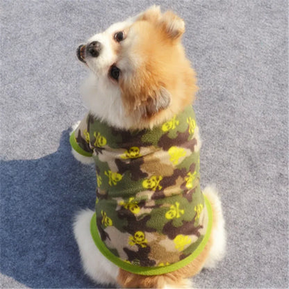 Vêtements chauds en molleton pour animaux de compagnie, manteau mignon à imprimé tête de mort pour chiens, veste chemise pour chiots, pull pour bouledogue français, vêtements de camouflage pour chiens