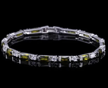 CWWZircons – bracelet de Tennis en cristal autrichien pour femme, breloque CZ, rouge, vert, bleu, cadeau de noël et de nouvel an, CB087