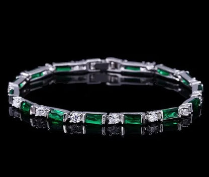 CWWZircons – bracelet de Tennis en cristal autrichien pour femme, breloque CZ, rouge, vert, bleu, cadeau de noël et de nouvel an, CB087