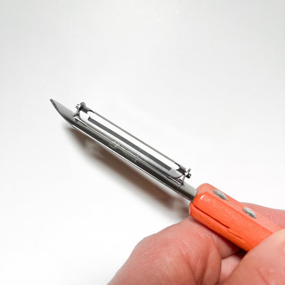 Pollux Peeler Knife with mobile blade