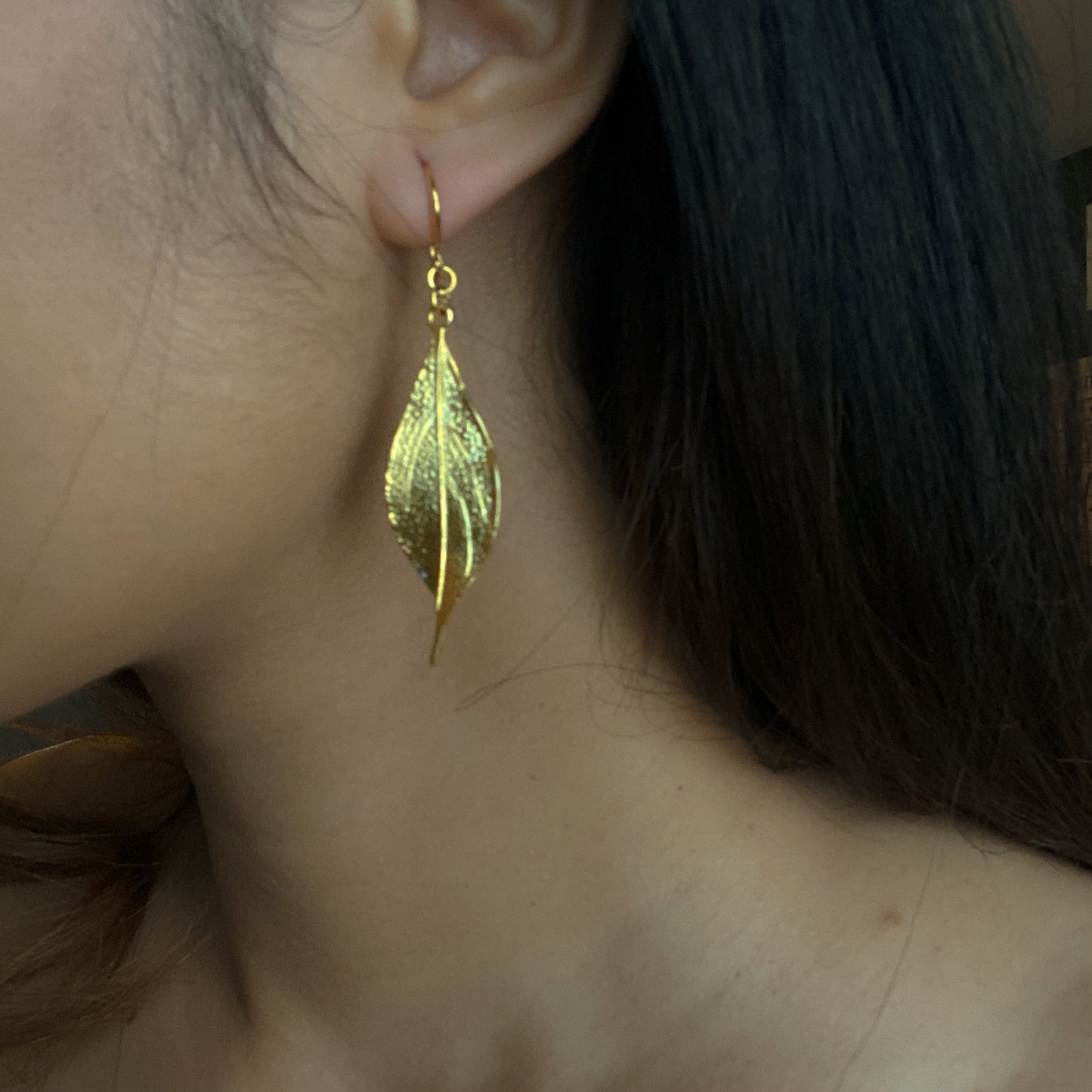 Boucles d'oreilles feuille texturée - Plaqué or