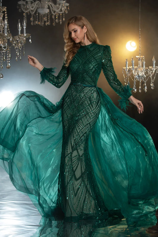 Robe de soirée longue à manches longues et ornements