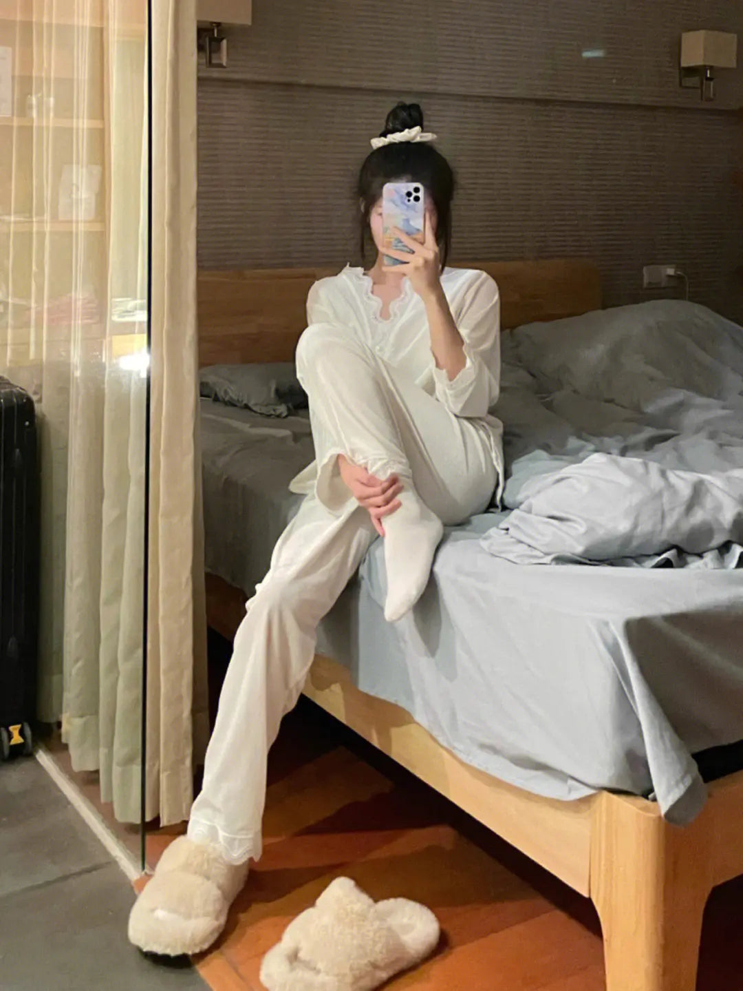 Lace Long-sleeved Pajamas Set For Women