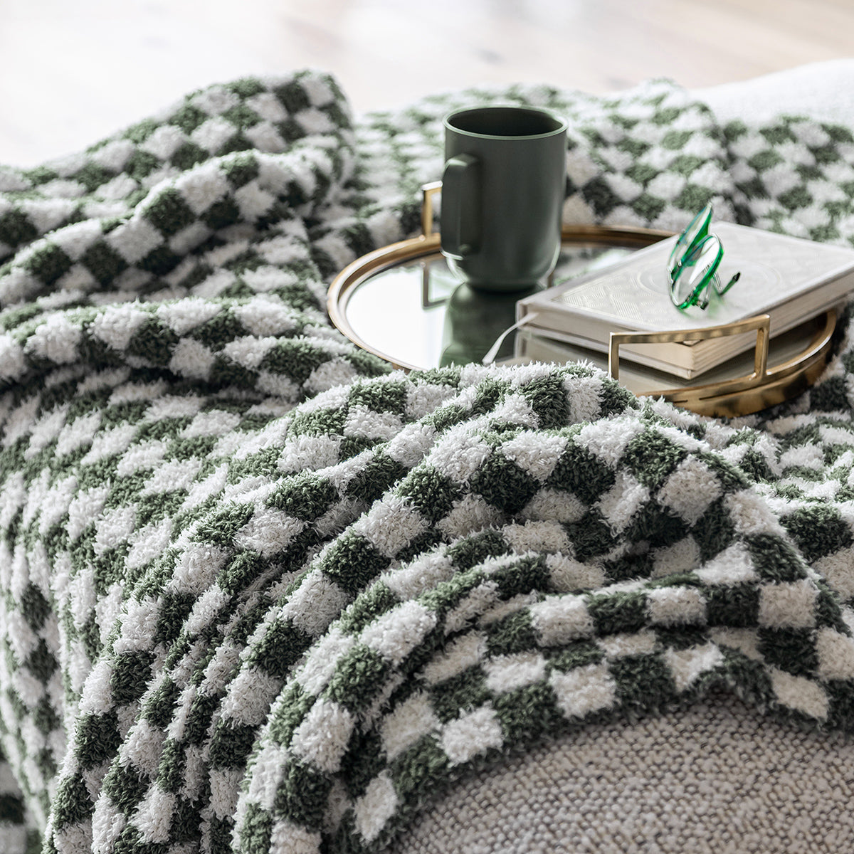 Baby's Breath & Forest Green Check Print Throw