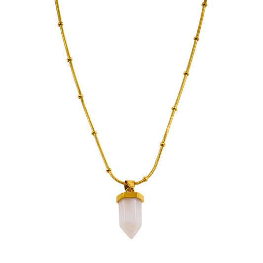 MAKEDA: Pendentif en améthyste monté sur un collier à chaîne perlée texturée peau de serpent