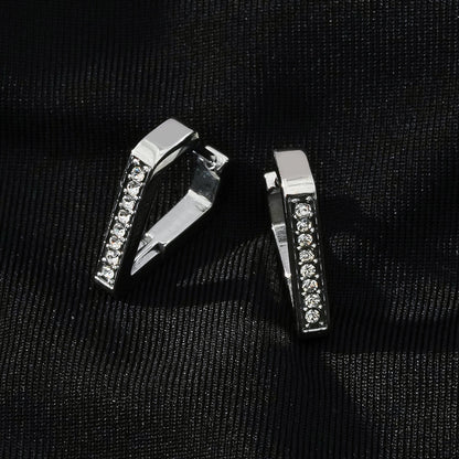 MARIETTA Or blanc (Tonalité argentée) : Mini créoles triangulaires avec zircons pavés