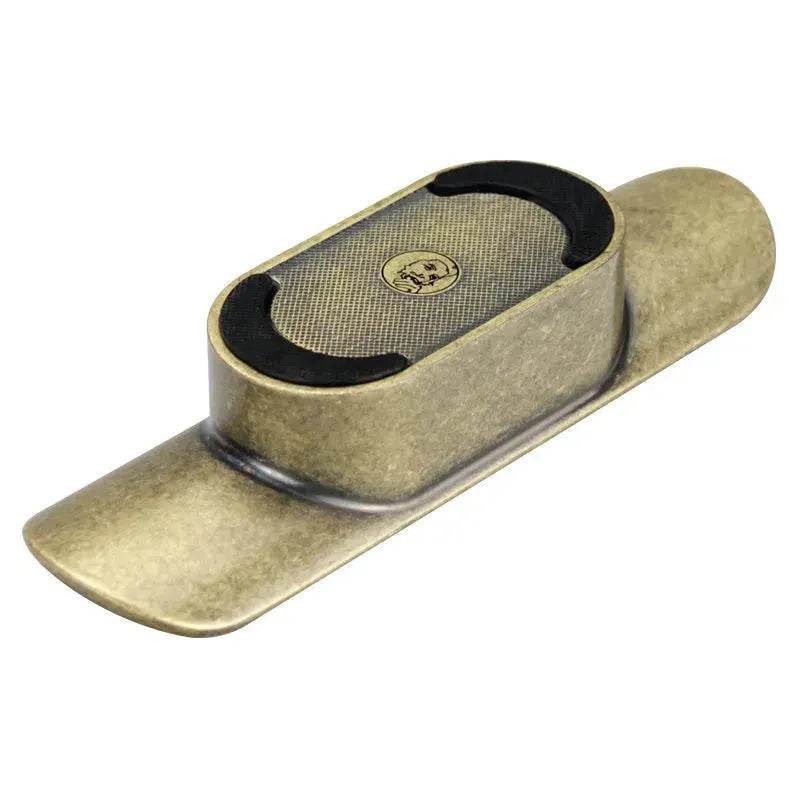 Metal Retro Personality Ashtray Smoke Trough