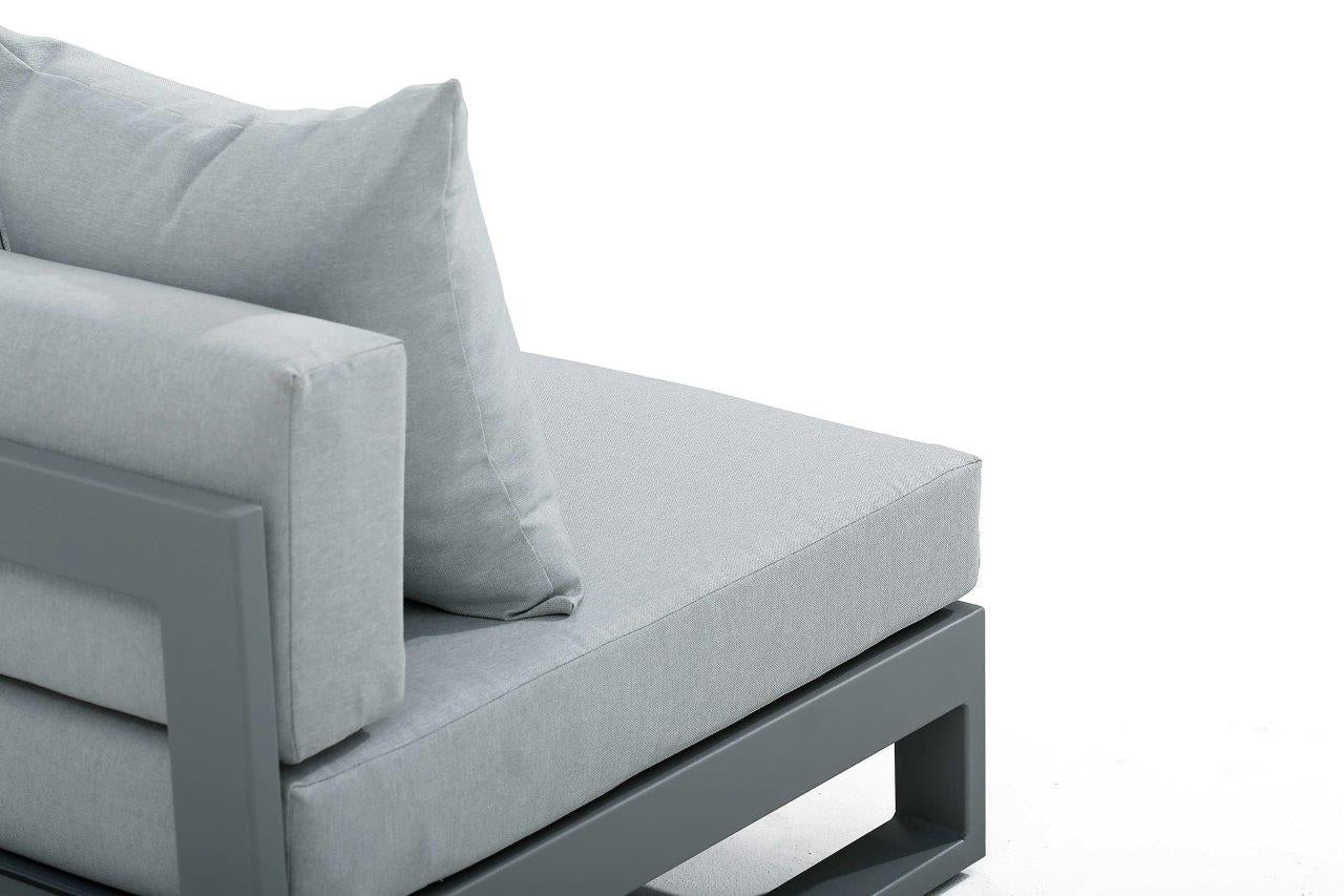 Oasis Sectional