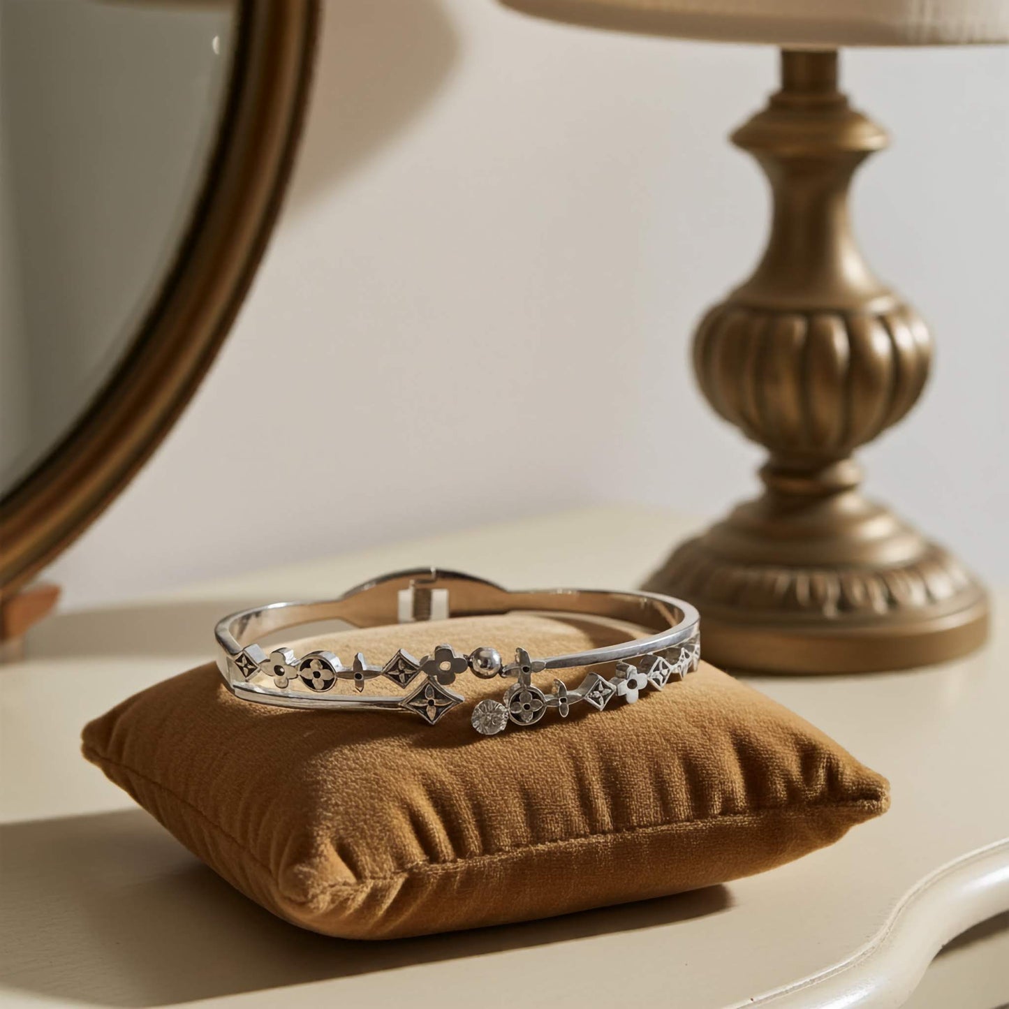 Dainty Silver-Plated Flower Bangle Bracelet with Sparkling Crystals