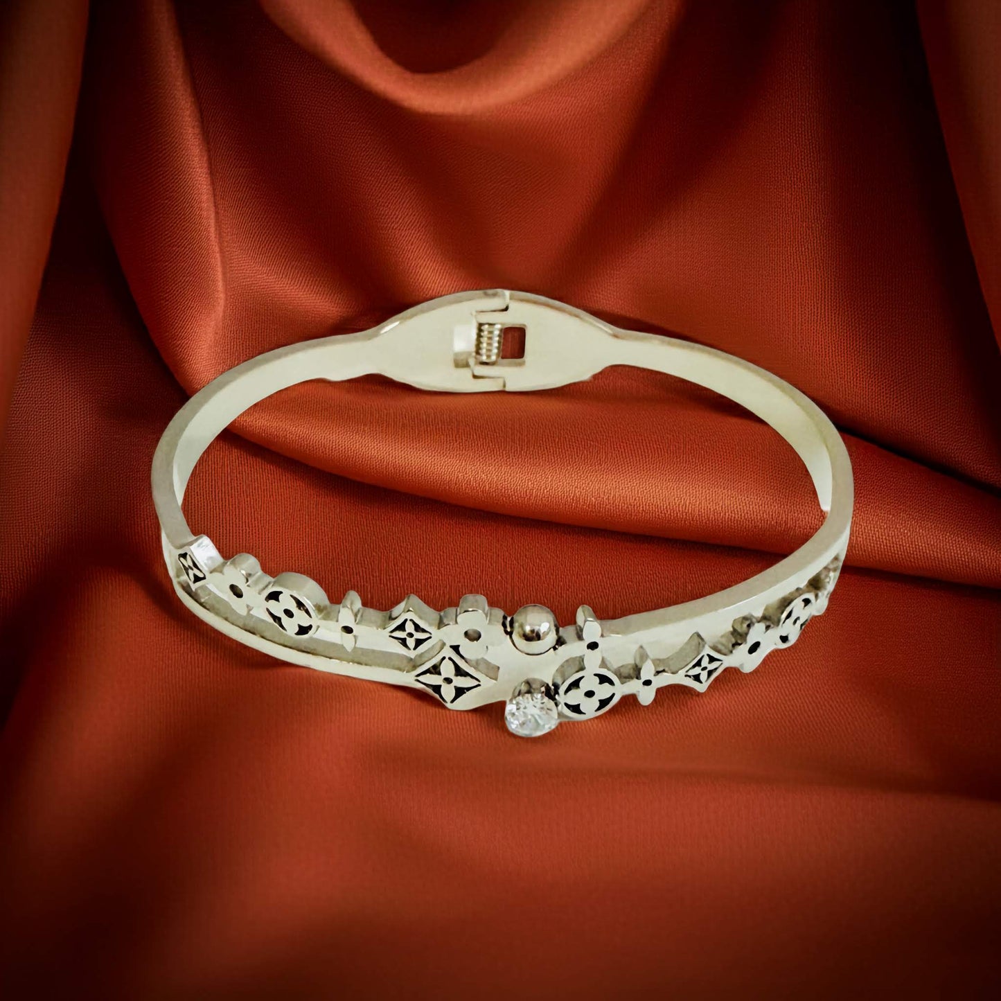 Dainty Silver-Plated Flower Bangle Bracelet with Sparkling Crystals