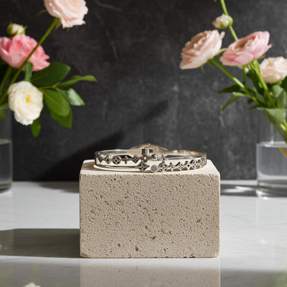 Dainty Silver-Plated Flower Bangle Bracelet with Sparkling Crystals