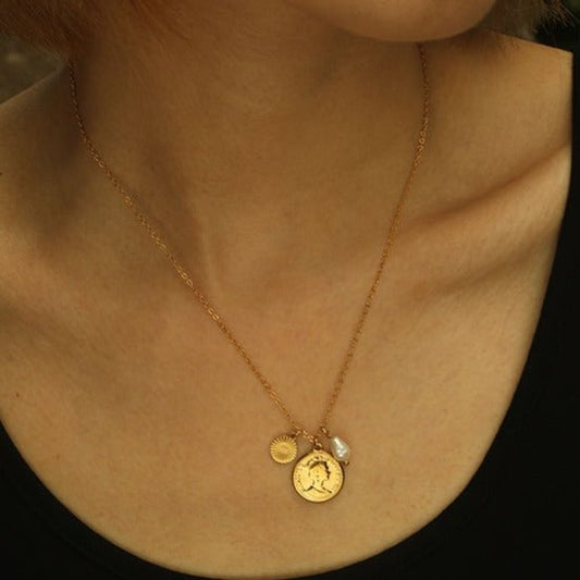 IZABELLA Gold : Collier pendentif vintage avec chaîne perlée