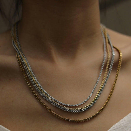 ULYANA : Collier chaîne torsadée en or - 20 pouces