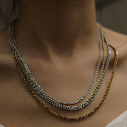 FARAH 28" : Collier chaîne maillons cubains en argent