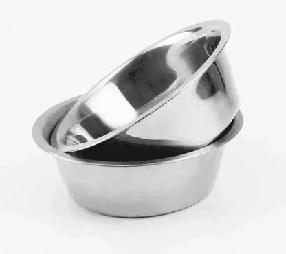 Pet pots, stainless tanks, dog bowls, feeding supplies.