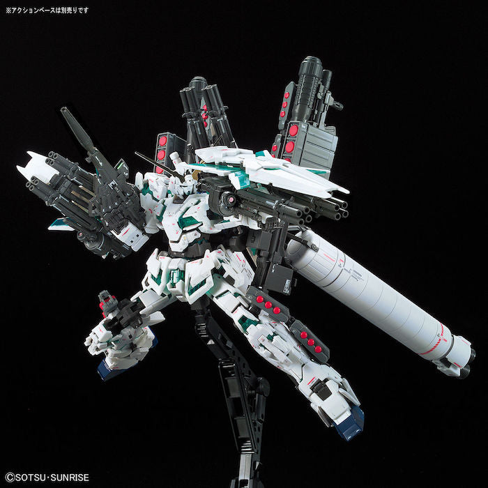 Mobile Suit Gundam Unicorn RG Full Armor Unicorn Gundam 1/144