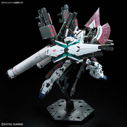 Mobile Suit Gundam Unicorn RG Full Armor Unicorn Gundam 1/144
