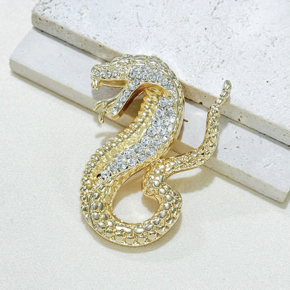 Broches serpent du zodiaque Vintage, strass créatifs pour hommes et femmes, vêtements animaux, bijoux cadeaux du nouvel an, nouvelle collection 2025