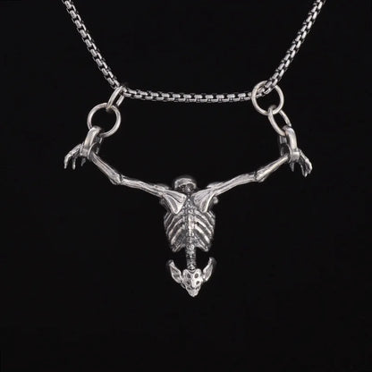 Men's Vintage Punk Gothic Captivity Skull Pendant Necklace Halloween Bat Eyes Body Accessory Cool Rock Party Biker Jewelry