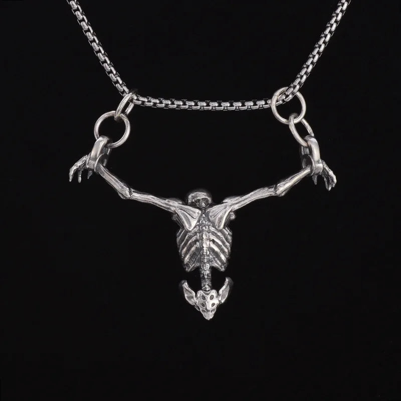 Men's Vintage Punk Gothic Captivity Skull Pendant Necklace Halloween Bat Eyes Body Accessory Cool Rock Party Biker Jewelry